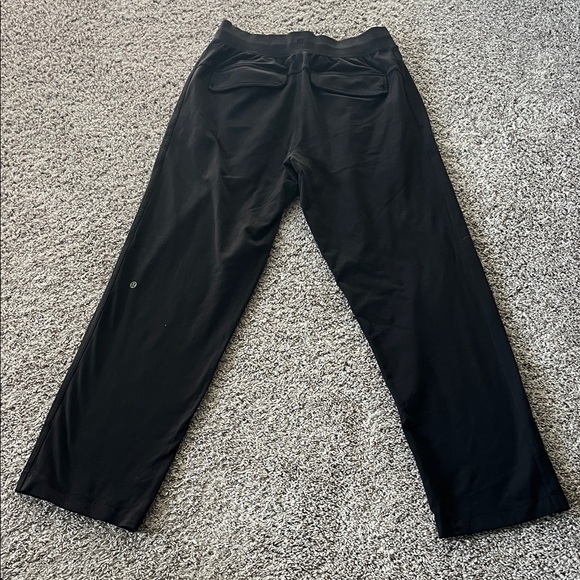 ❌NOT FOR SALE❌Llululemon Men's Black Joggers - Picture 2 of 6
